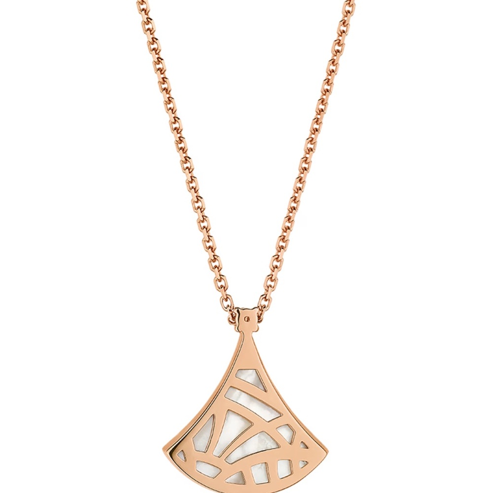 Divas’ Dream Necklace Bulgari Rose Gold and White Pendant Necklace - Picture 4 of 4